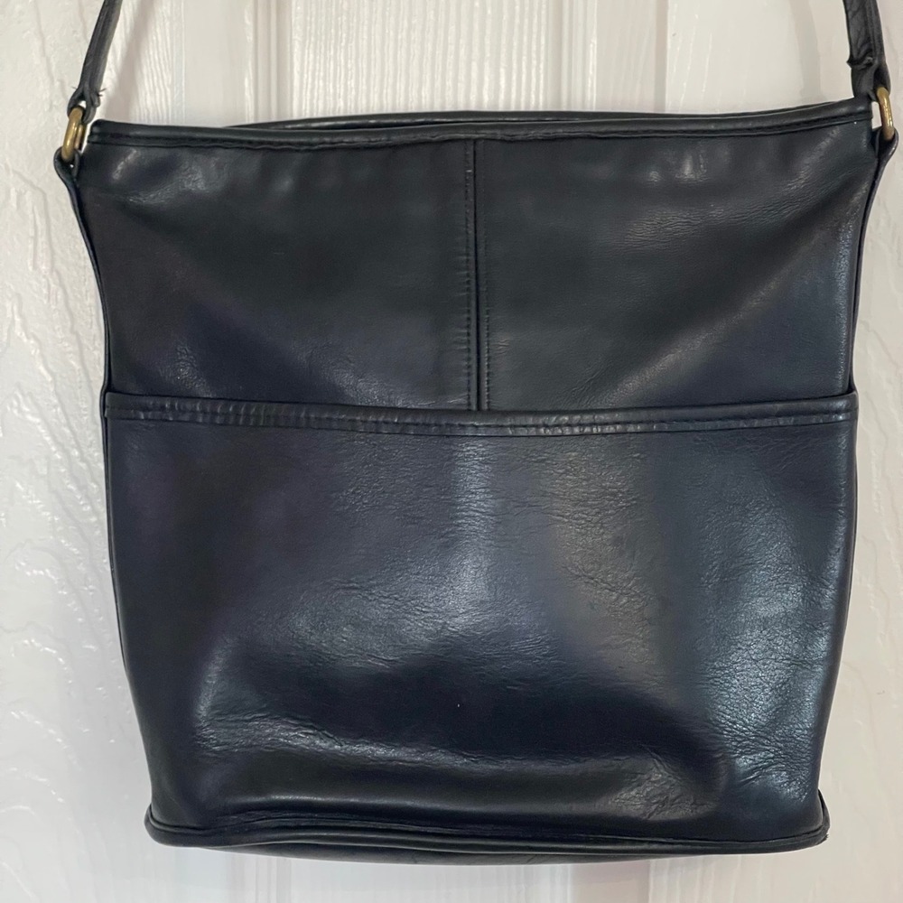 Vitg COACH Black Leather Bleecker Bucket Crossbody Bag 4153 Made in USA